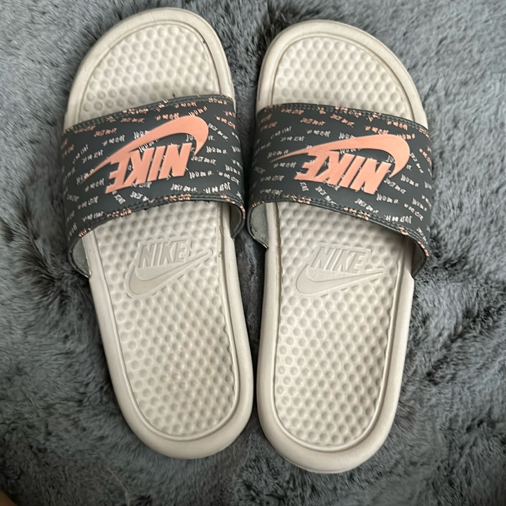 Nike slides